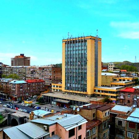 Apartment 18 Saryan Yerevan Ngoại thất bức ảnh
